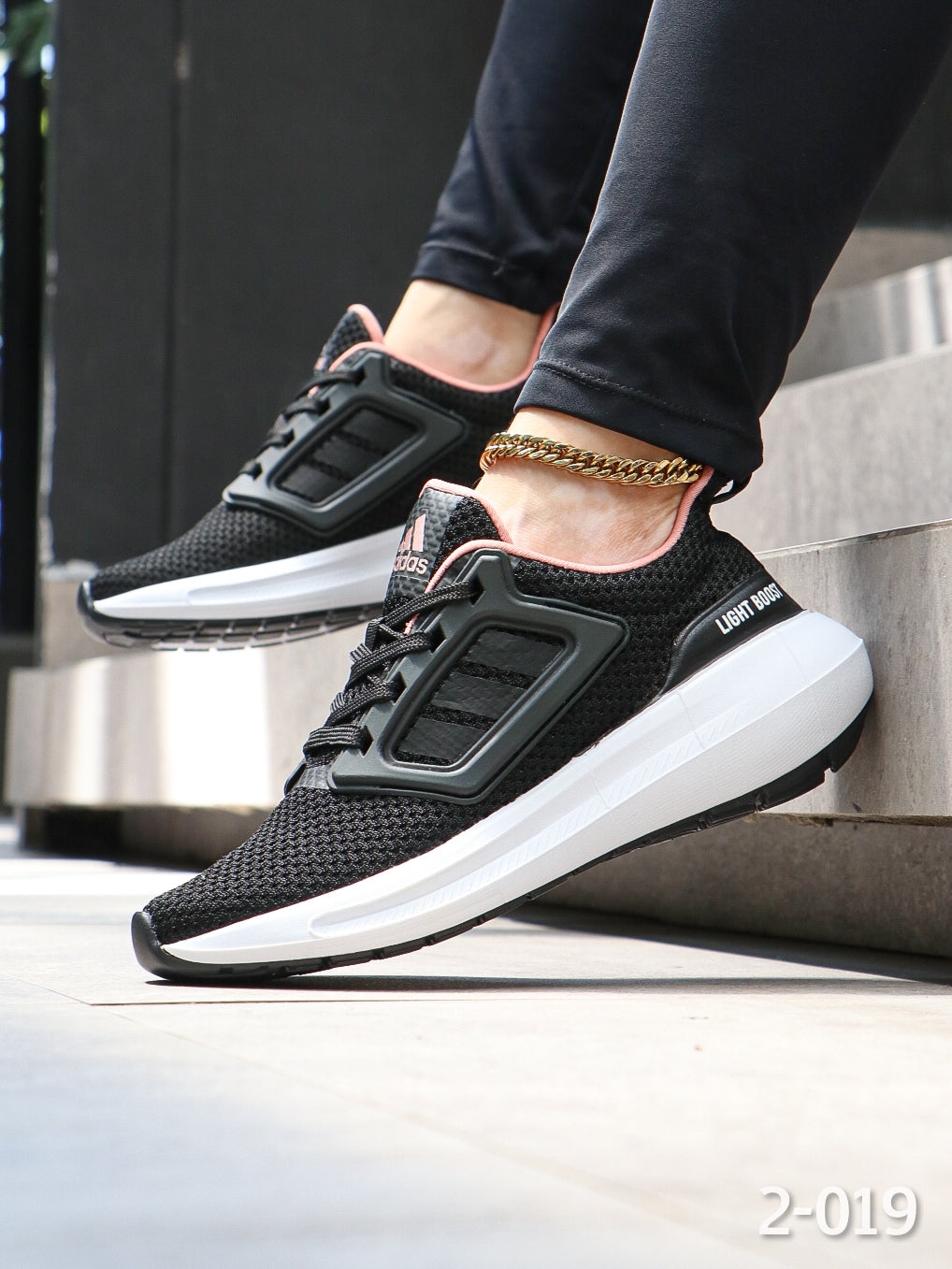 Adidas Ligth Boost D
