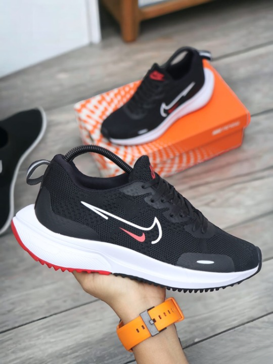 Nike 711 Caballero